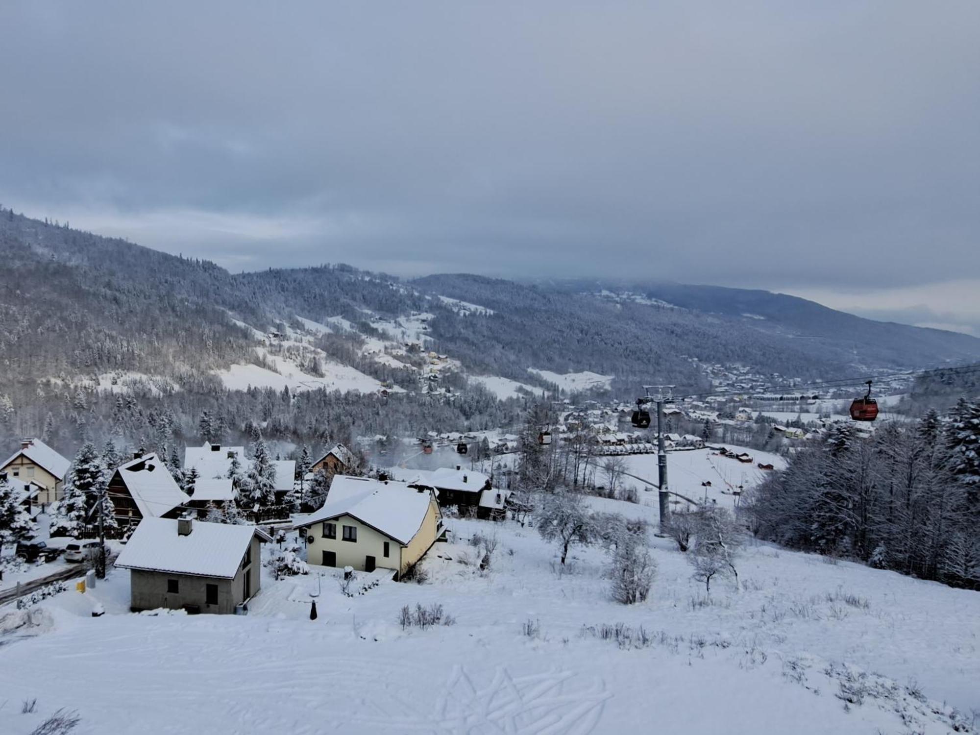 Owysoko - Apartamenty Z Widokiem 200 M Od Tras Szczyrk Mountain Resort Luaran gambar